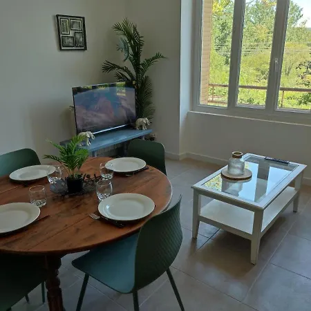 Apartment Privee Dans Maison Conviviale 3